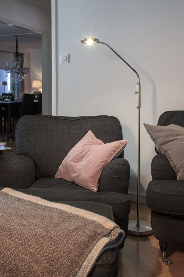 MOTO floor lamp