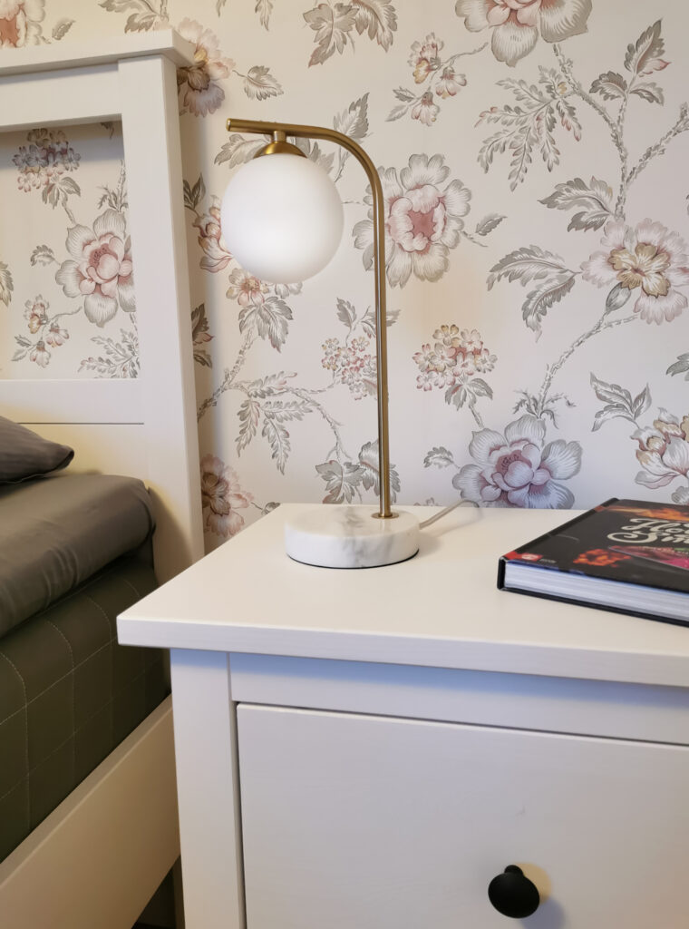 ORFEUS table lamp