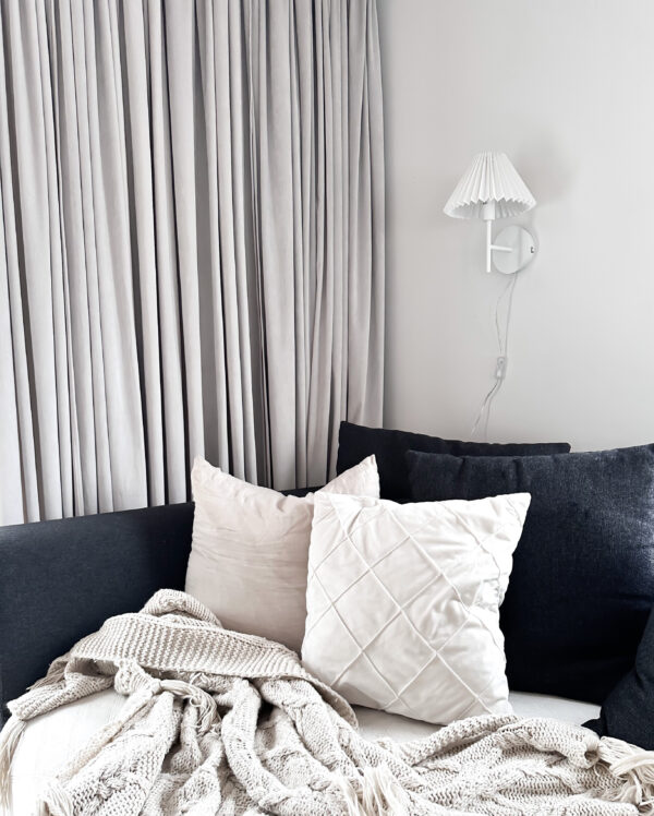 ESTER wall lamp