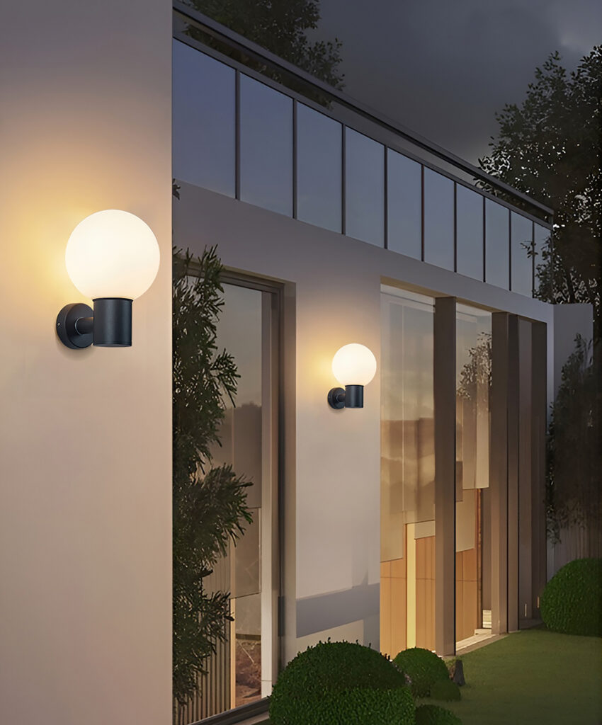 SALTVIK wall lamp