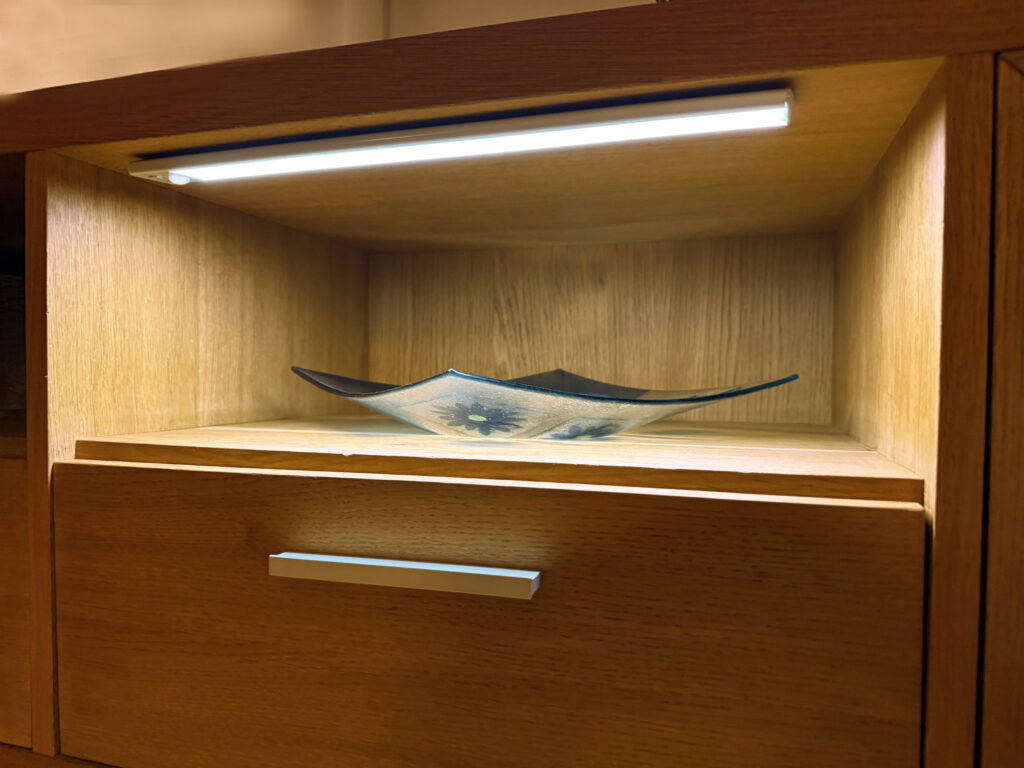VIDI cabinet light
