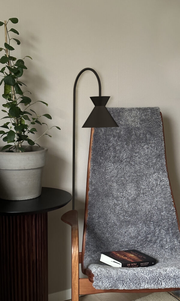CONI floor lamp