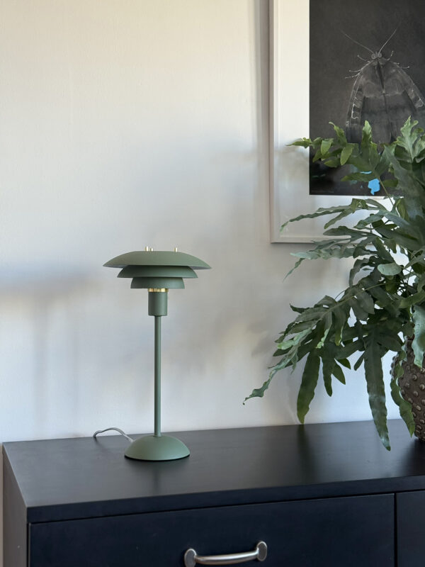 EPSILON table lamp