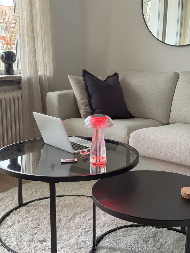 FUNGI rechargeable table lamp