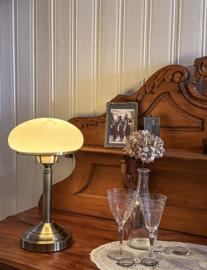 AUGUST table lamp large