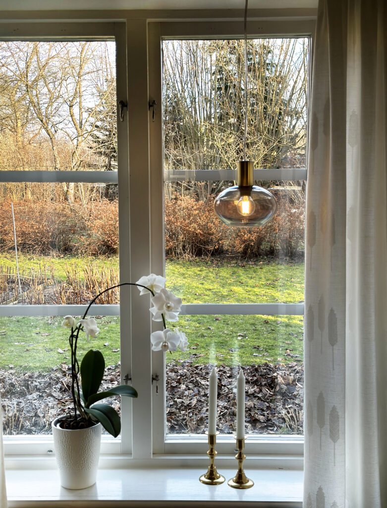 BELL f&ouml;nsterlampa