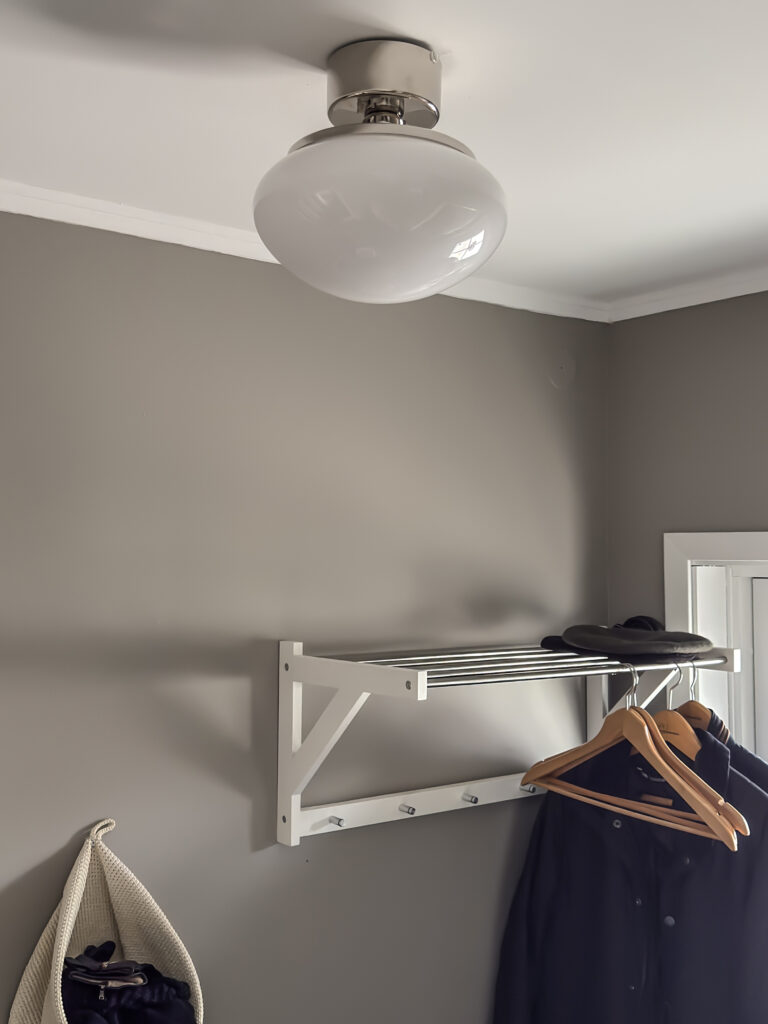 NEW AUGUST plafond