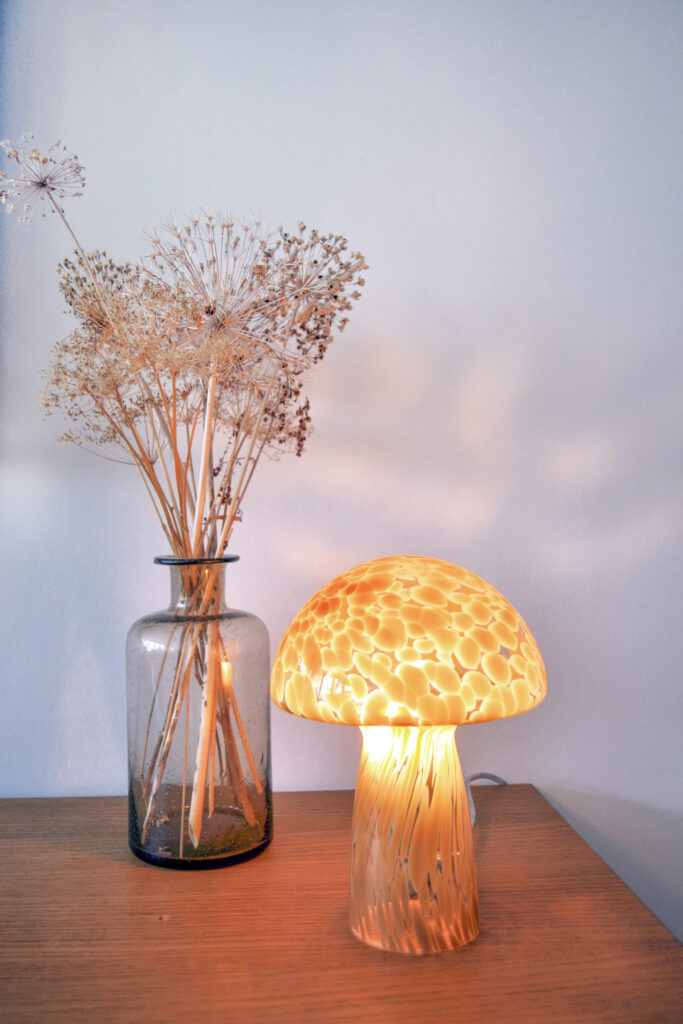 MUSHI bordslampa stor